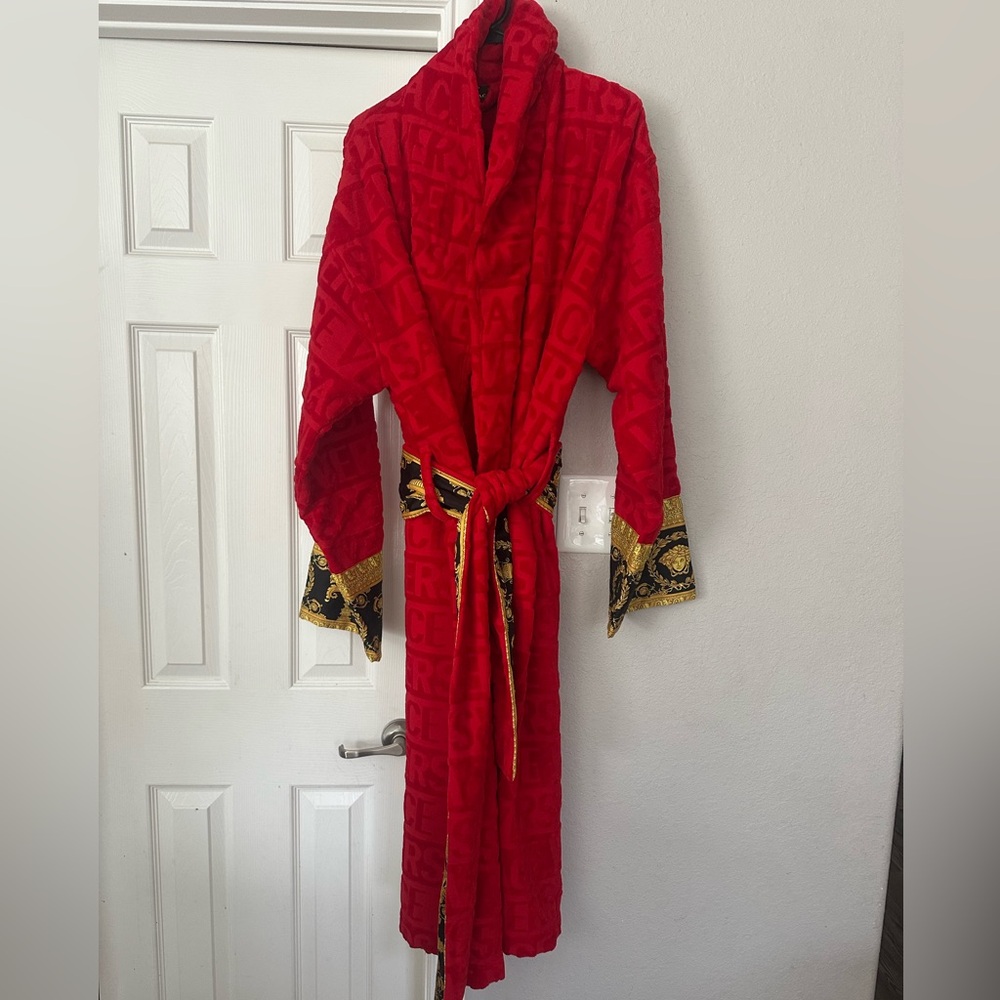 Versace Red and Gold Patterned Robe - Picture 2 of 6